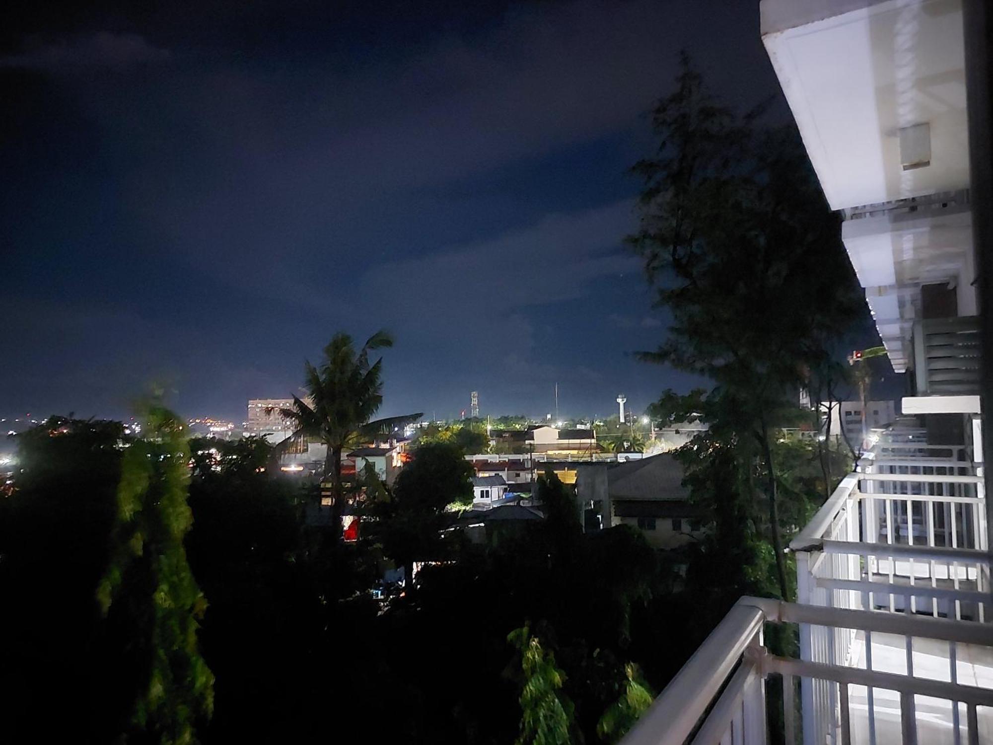 Ania Rooms@Amani Grand Residences Near Airport Мактан Екстериор снимка
